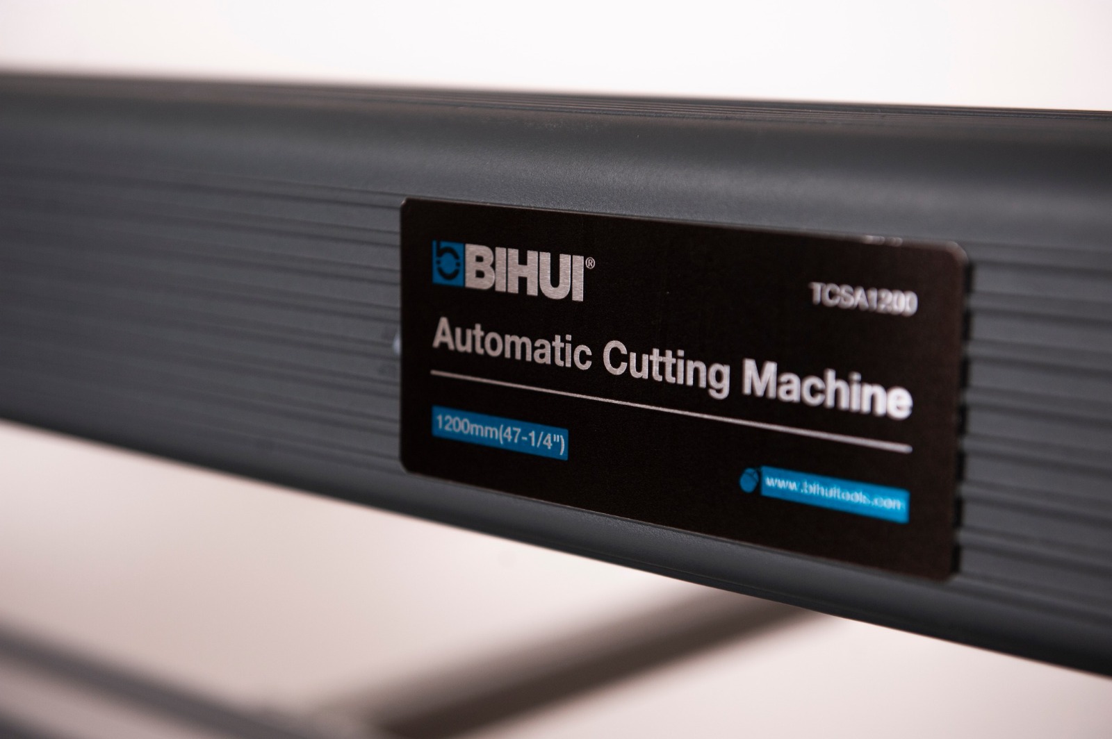 Automatic Multi-Functional Cutting Machine and Blades