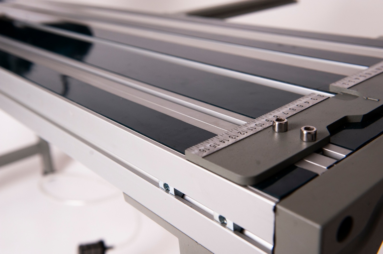 Automatic Multi-Functional Cutting Machine and Blades