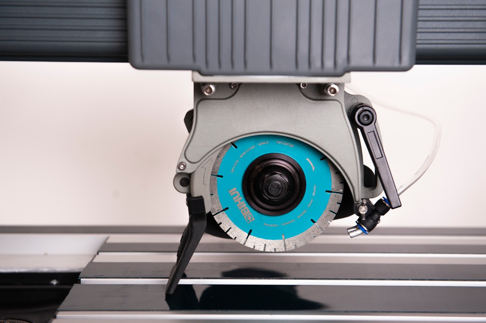 Automatic Multi-Functional Cutting Machine and Blades